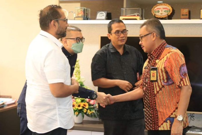 Pemko Batam Apresiasi Bantuan CCTv dari Telkomsel, Kamera Pengintai Akan Dipasang di Tempat Rawan_623d5396a1529.jpeg