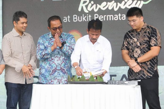 Rudi Pastikan Pemko Batam Terus Komitmen Tingkatkan Pelayanan dan Pembangunan_62fdf9042c3fa.jpeg